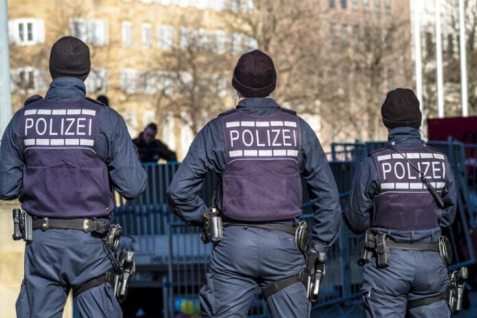 Beschimpfung deutscher Polizeibeamter